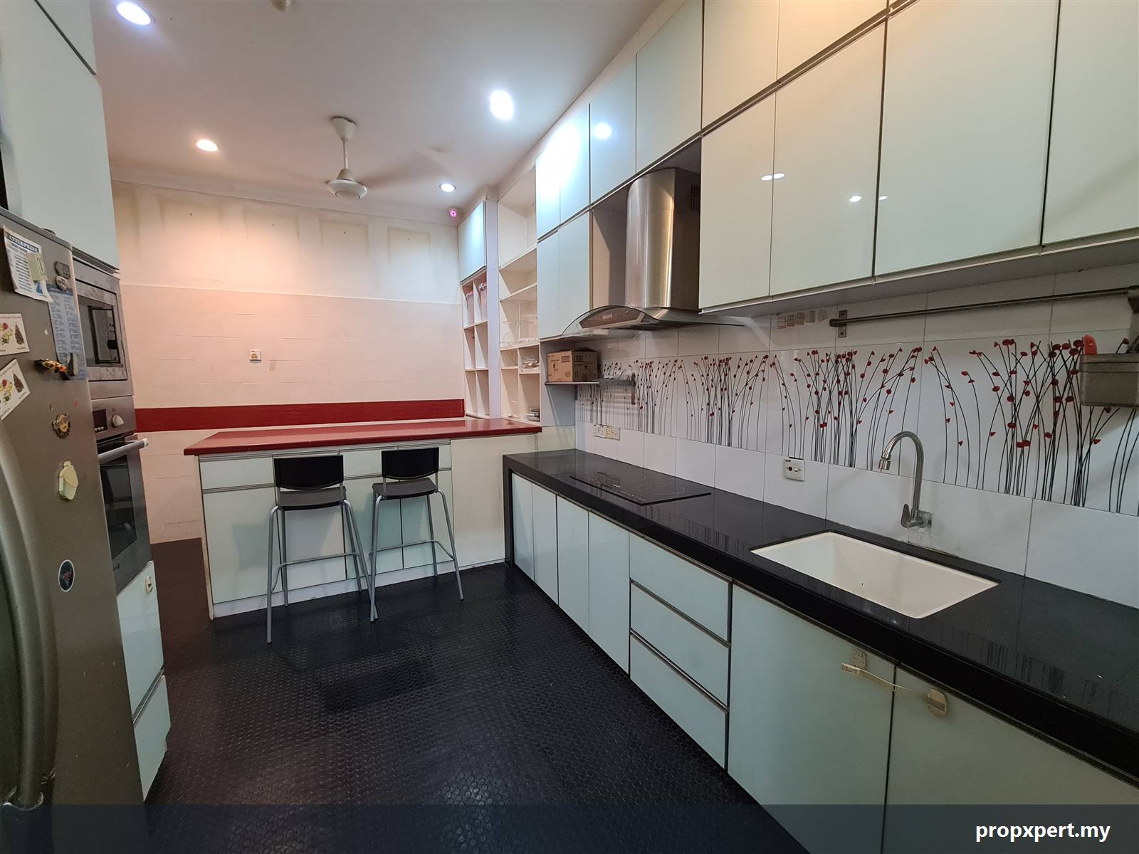 D’Kayangan Seksyen 13, Shah Alam