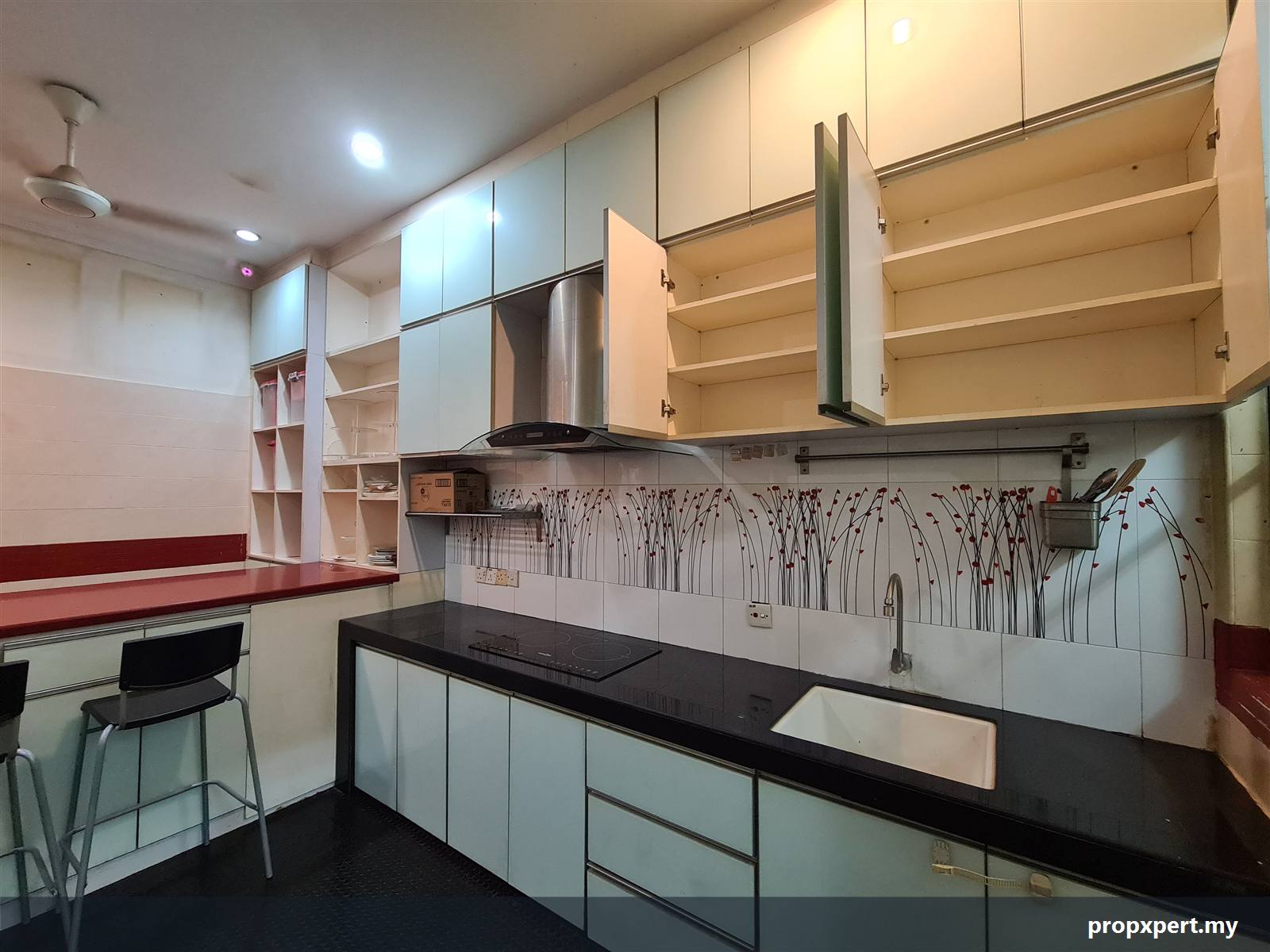 D’Kayangan Seksyen 13, Shah Alam
