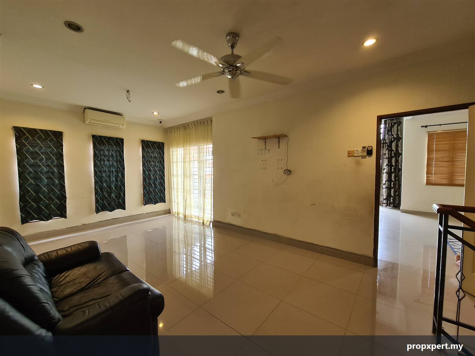 D’Kayangan Seksyen 13, Shah Alam
