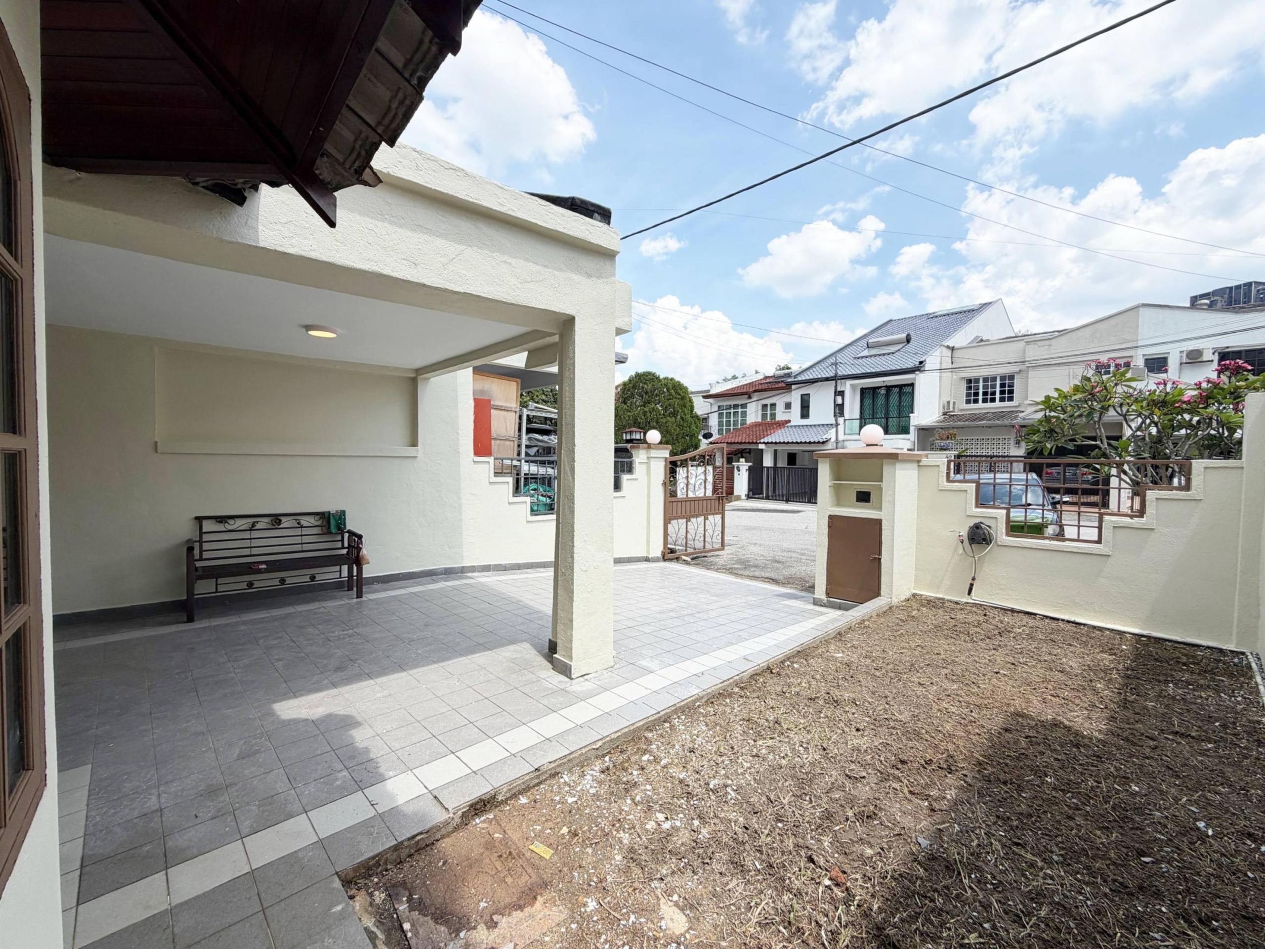 list-137533-04-6a293ac02b9939.25551576 Gated & Guarded 2 Storey Terrace, Taman Bukit Setiawangsa, KL