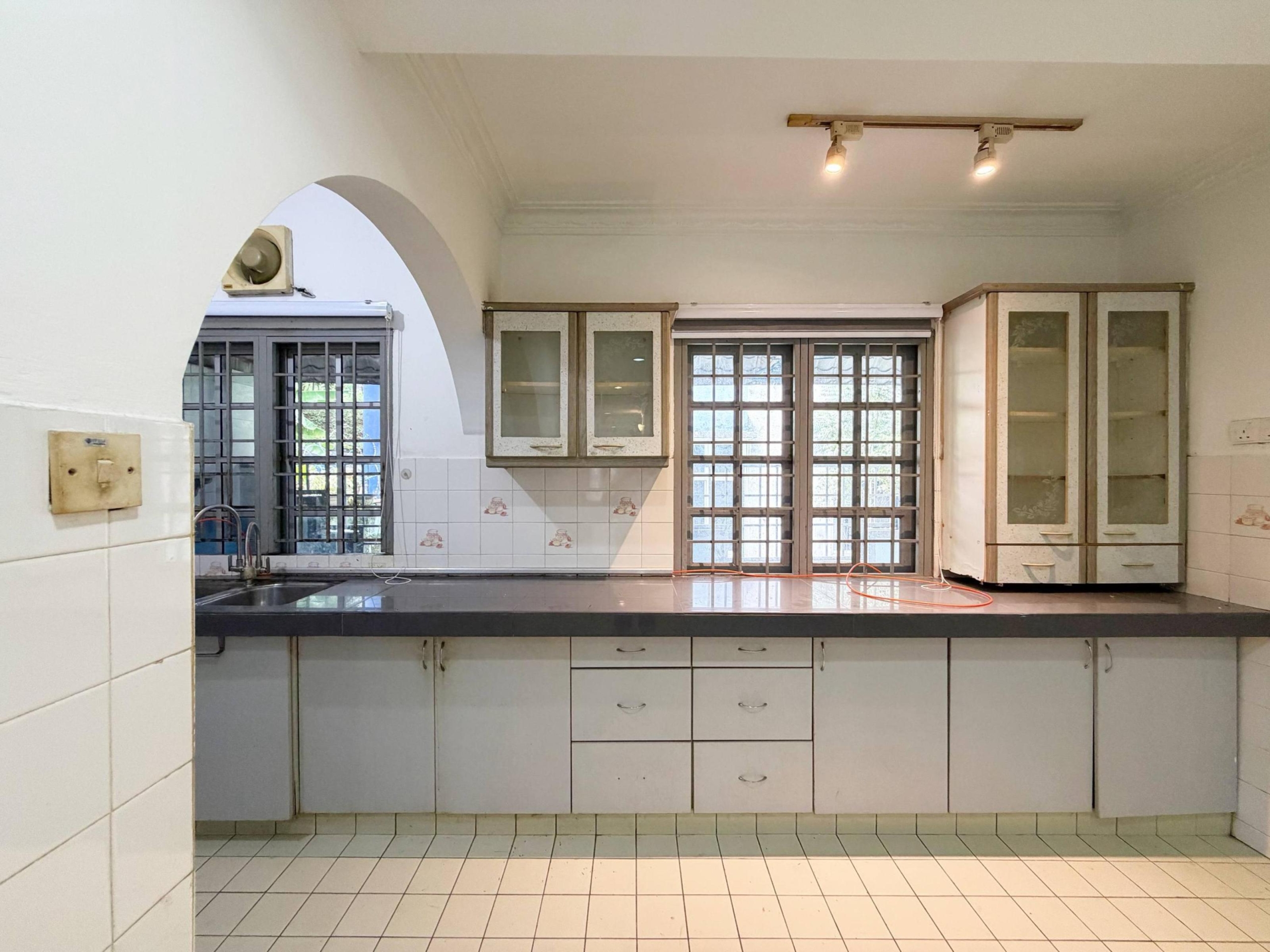 list-137533-11-6a293ac02b99f8.62428750 Gated & Guarded 2 Storey Terrace, Taman Bukit Setiawangsa, KL