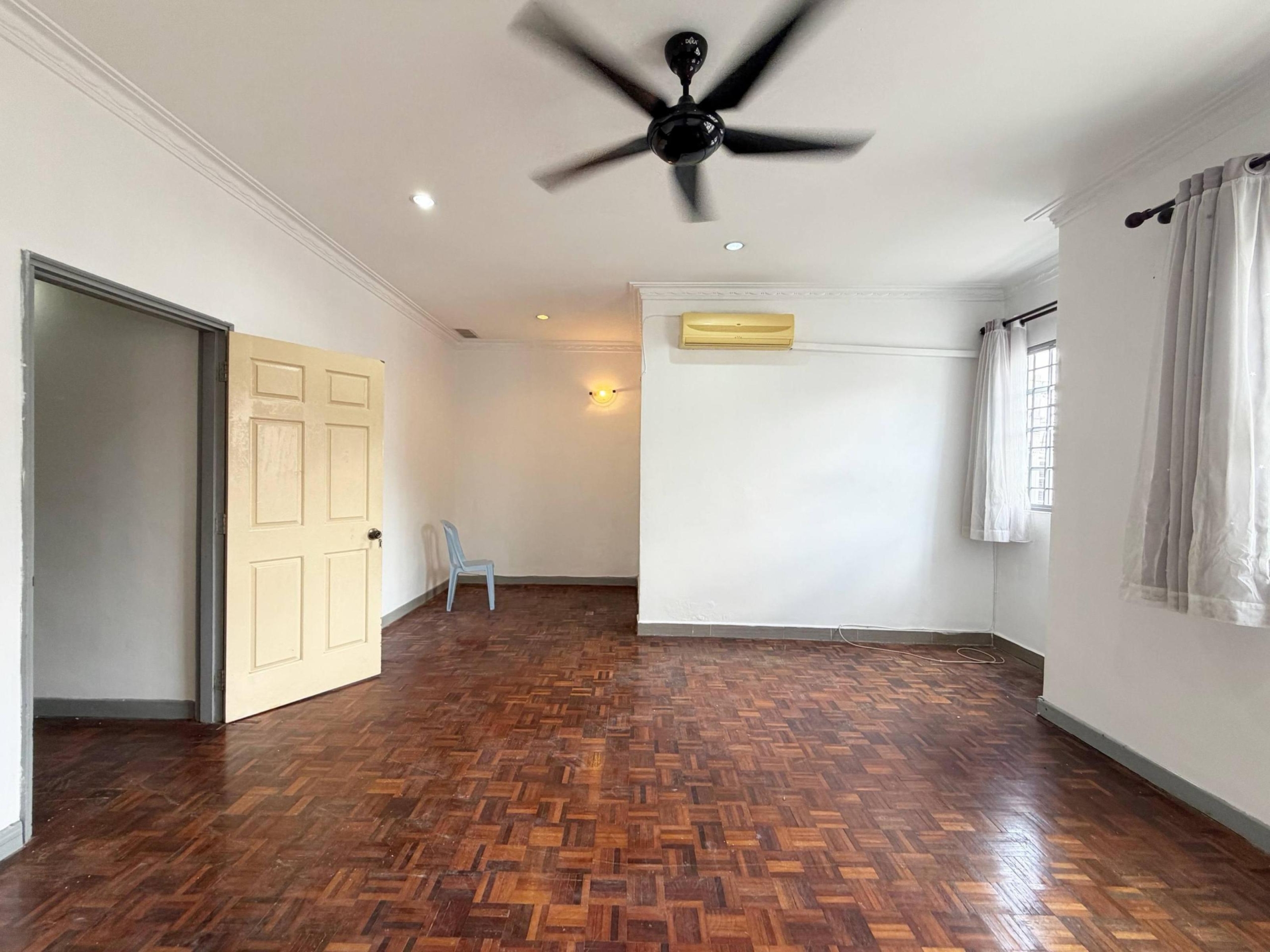 list-137533-21-6a293ac02b9af5.56468190 Gated & Guarded 2 Storey Terrace, Taman Bukit Setiawangsa, KL