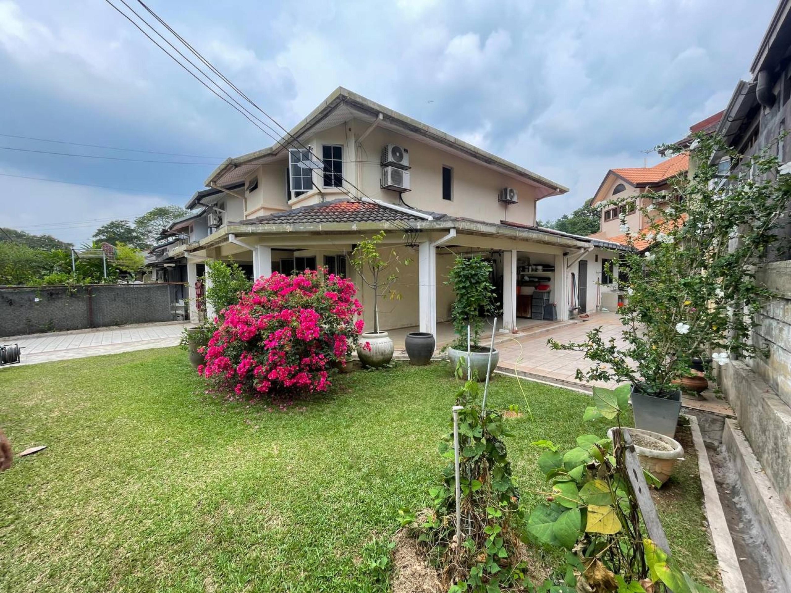 list-142365-01-69cb52daa6d0d4.04396030 CORNER 2 Storey Terrace, Seksyen 6, Wangsa Maju