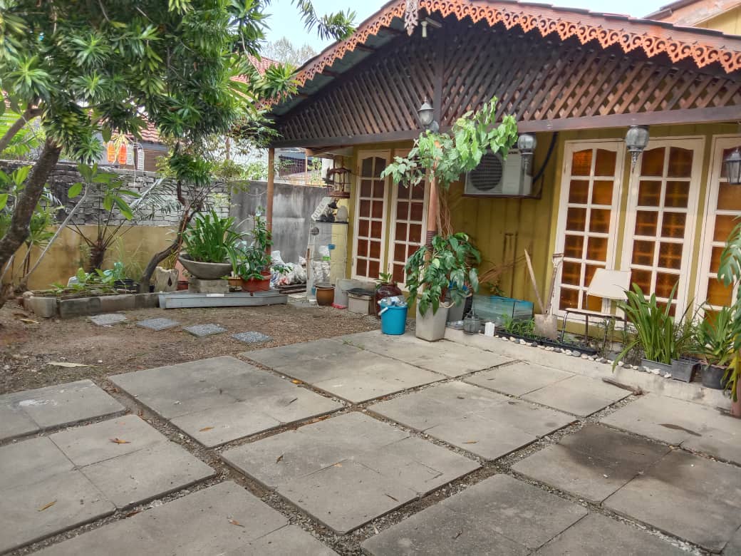 4-Bedroom Rumah Teres Taman Setiawangsa – Freehold